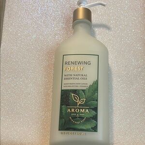 Bath & Body Works Renewing Forest Body Lotion - Green & Gold